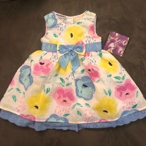 Baby girl dress size 12 m beautiful Sunday dress